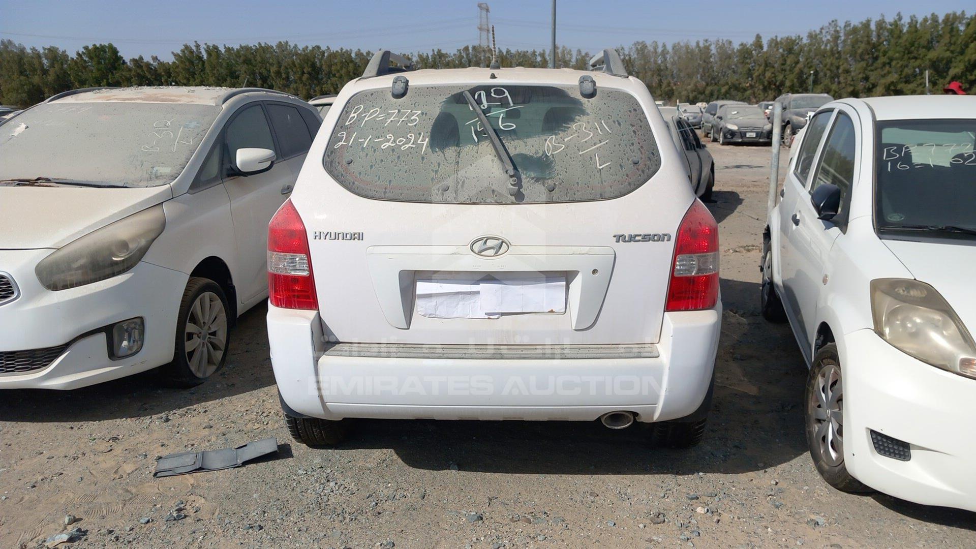 2009 HYUNDAI TUCSON VIN: KMHJM81B59U907142