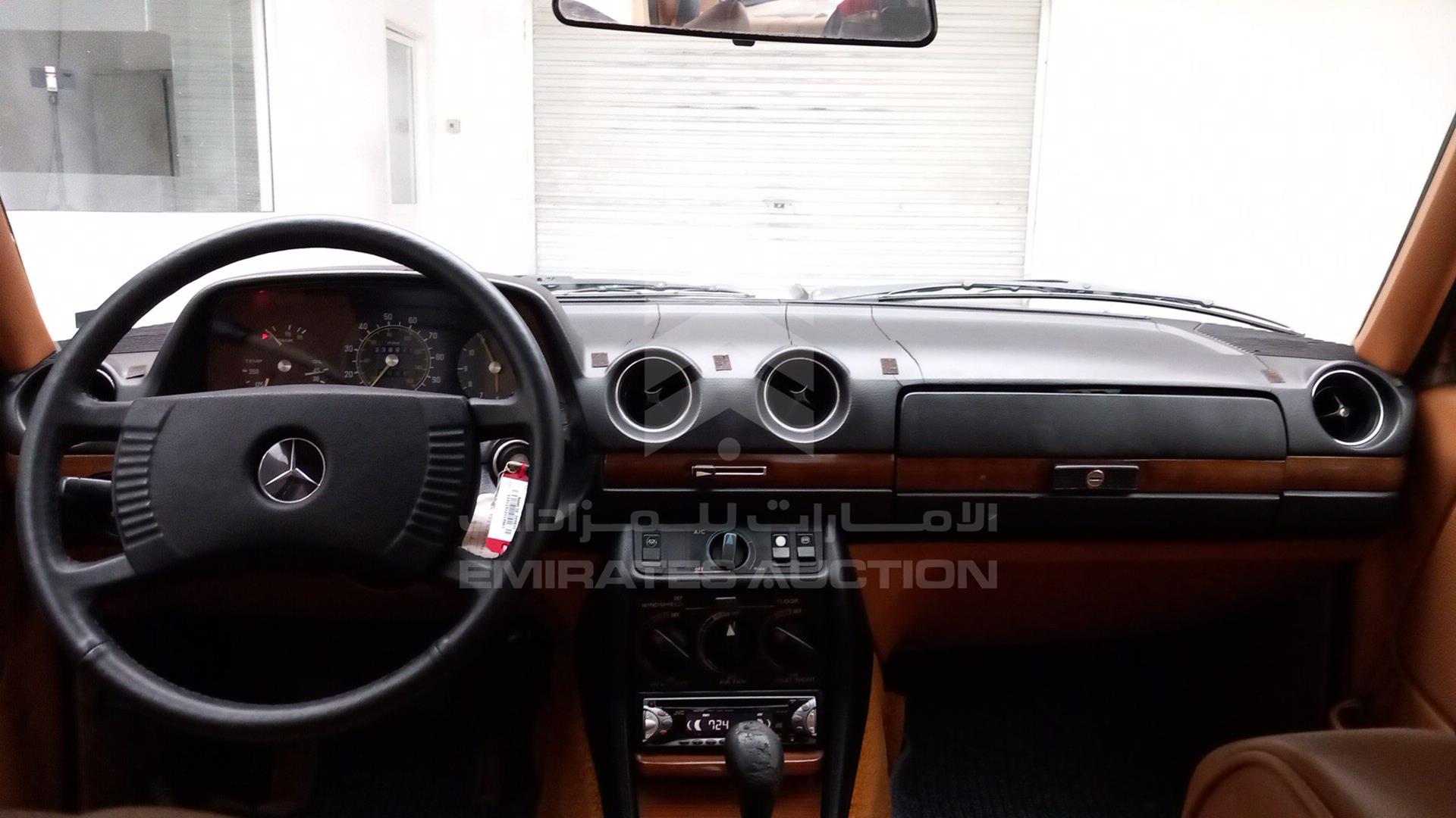 1979 MERCEDES 240D VIN: 12312310113962