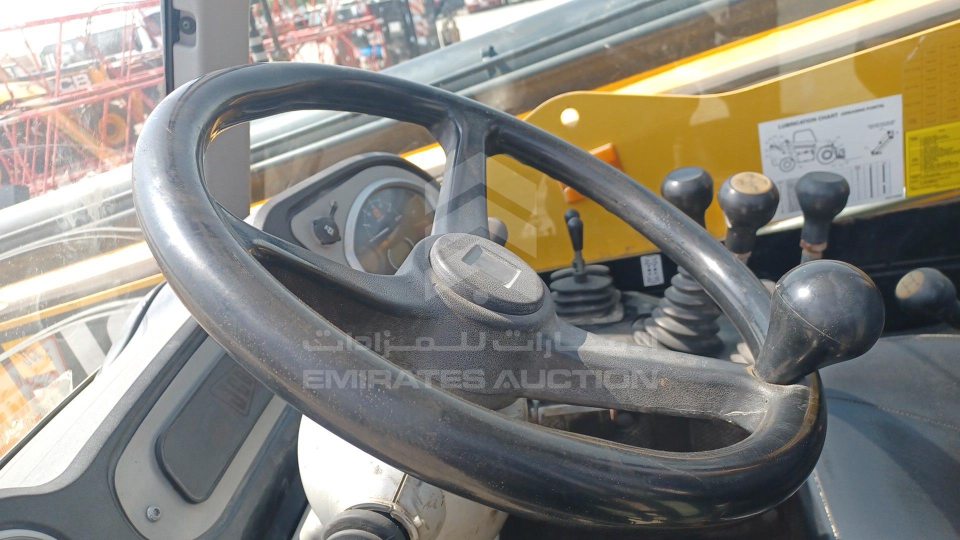 2021 JCB 530-110 VIN: RAJ5DB5MV02893089