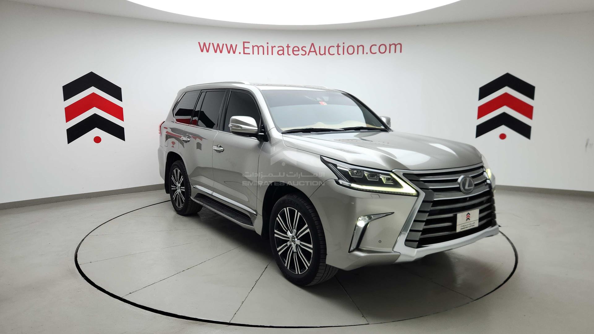 2018 LEXUS LX 570 VIN: JTJHY00W2J4259693