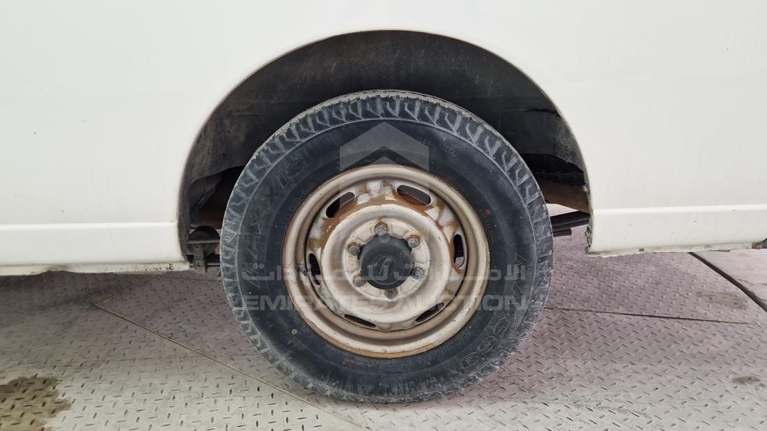 2010 Nissan Urvan — Rear Left Tyre — Photo 26