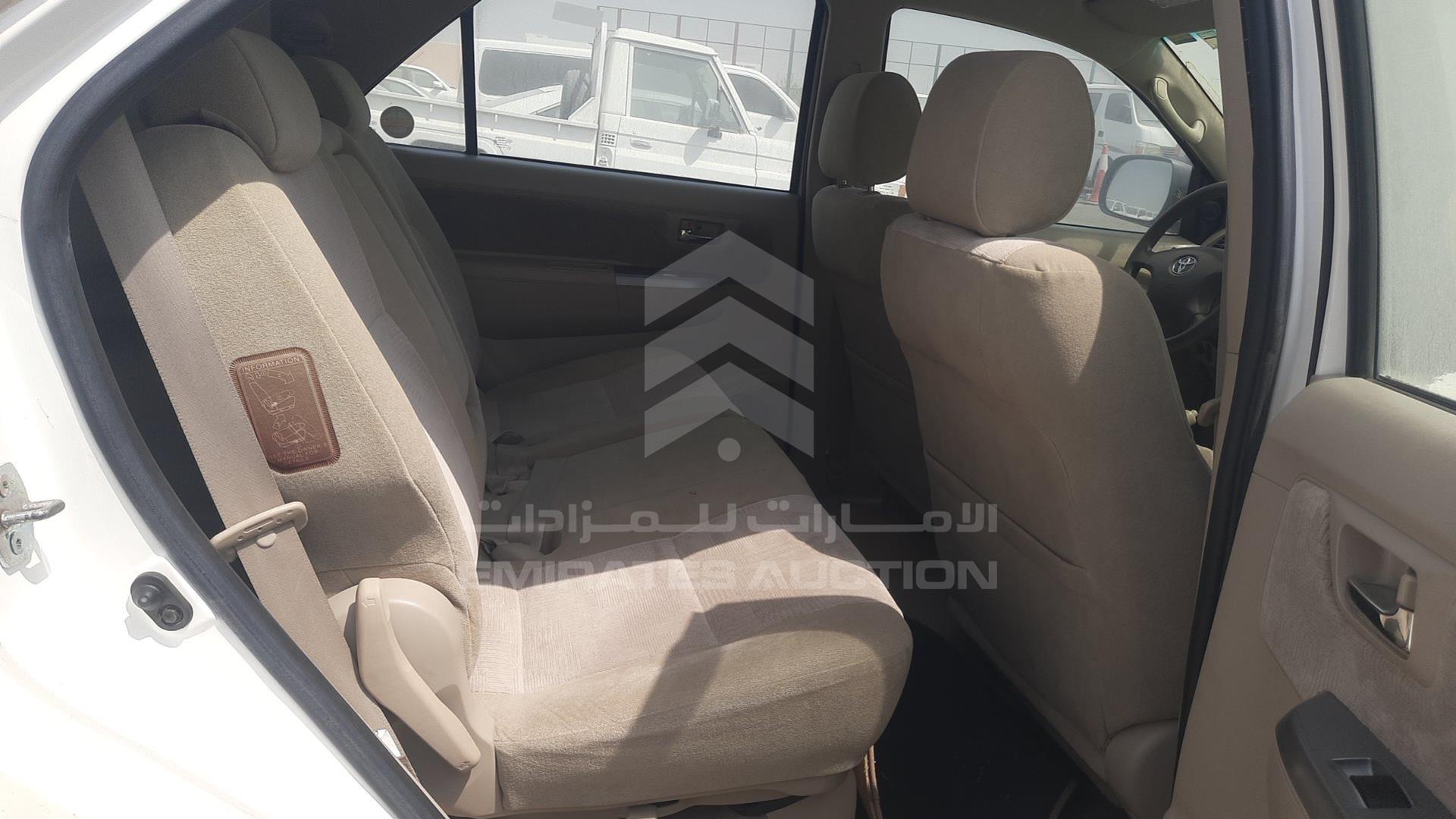 2006 TOYOTA FORTUNER VIN: MR1YU59G260005405