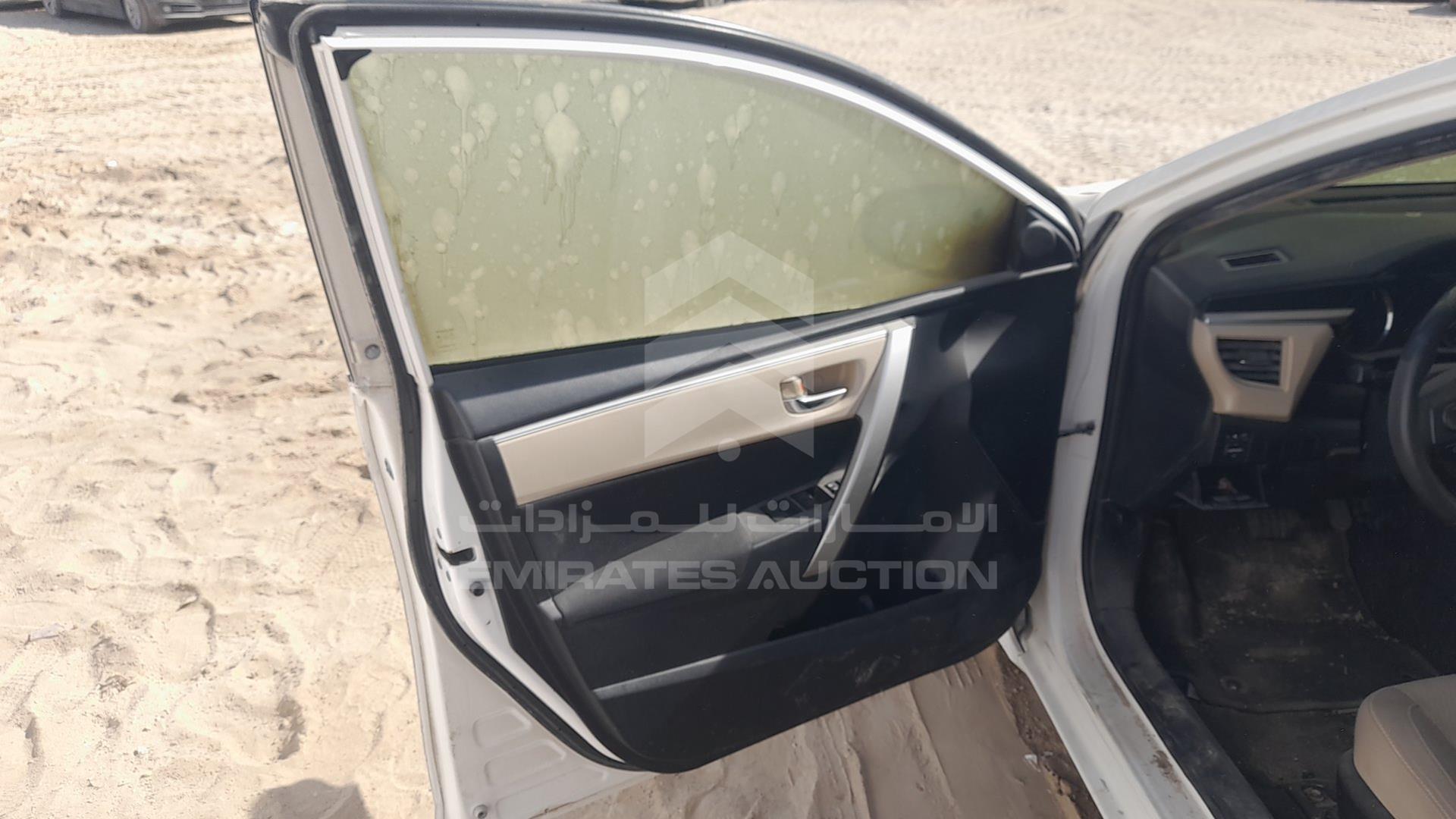 2014 TOYOTA COROLLA VIN: RKLBL9HE5E5201510