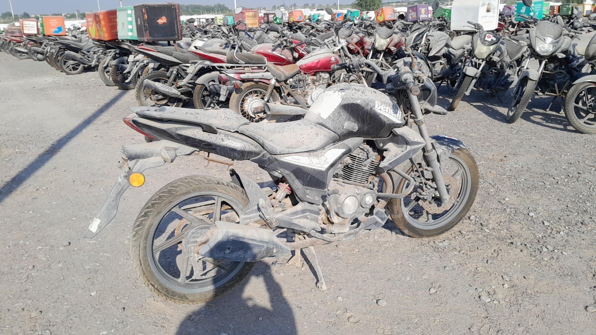 2017 BENELLI TNT 15 VIN: ZBNPEKTE6HB800444