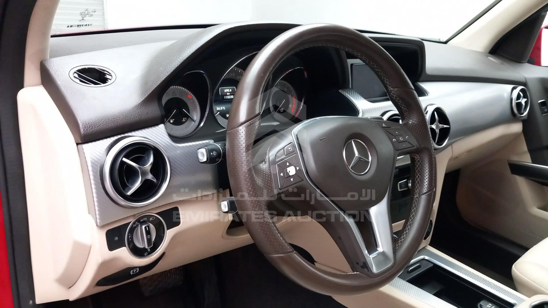 2015 MERCEDES GLK 250 VIN: WDCGG3HB1FG418952