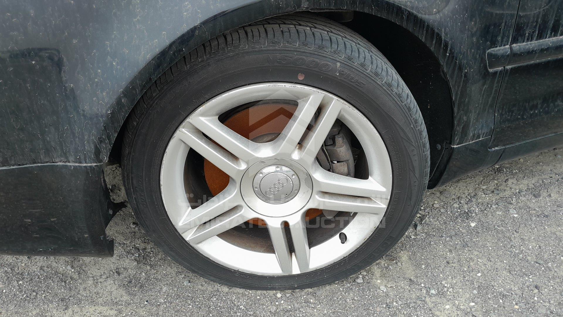 WAUDH48H09K003524 - 2009 Audi A4 - #465596