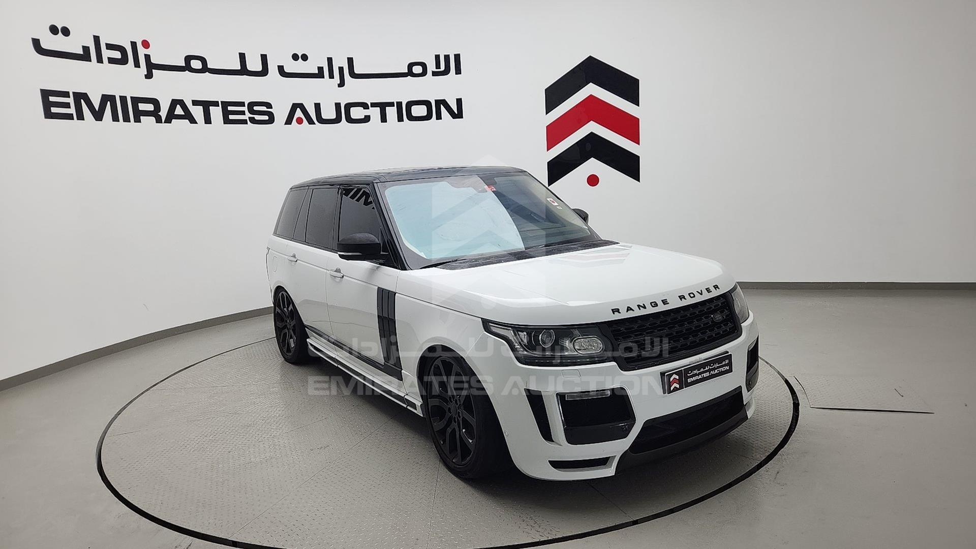 2013 RANGE ROVER VOGUE VIN: SALGA2EF8DA113790