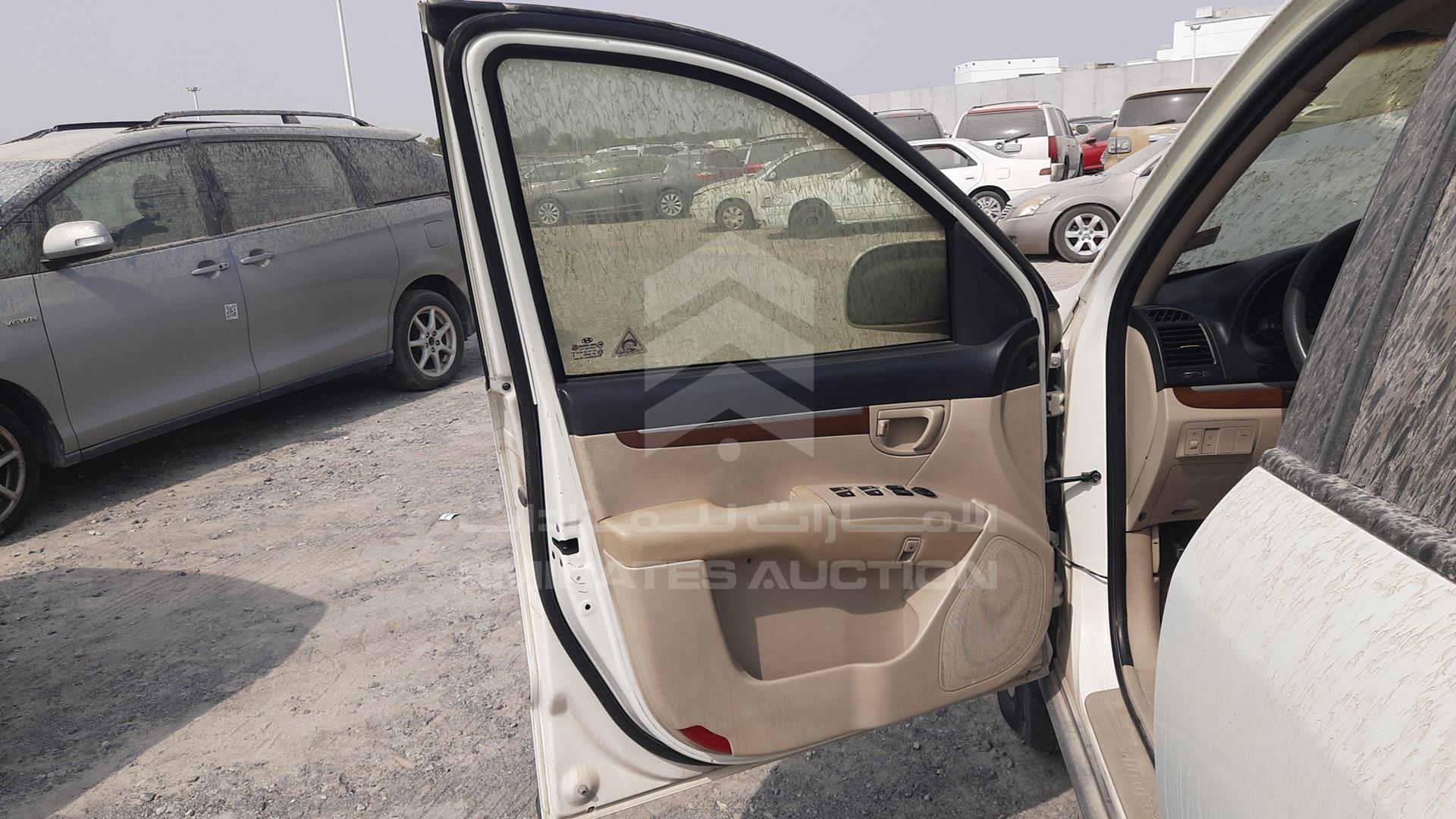 2009 HYUNDAI SANTA FE VIN: KMHSG81D39U462011