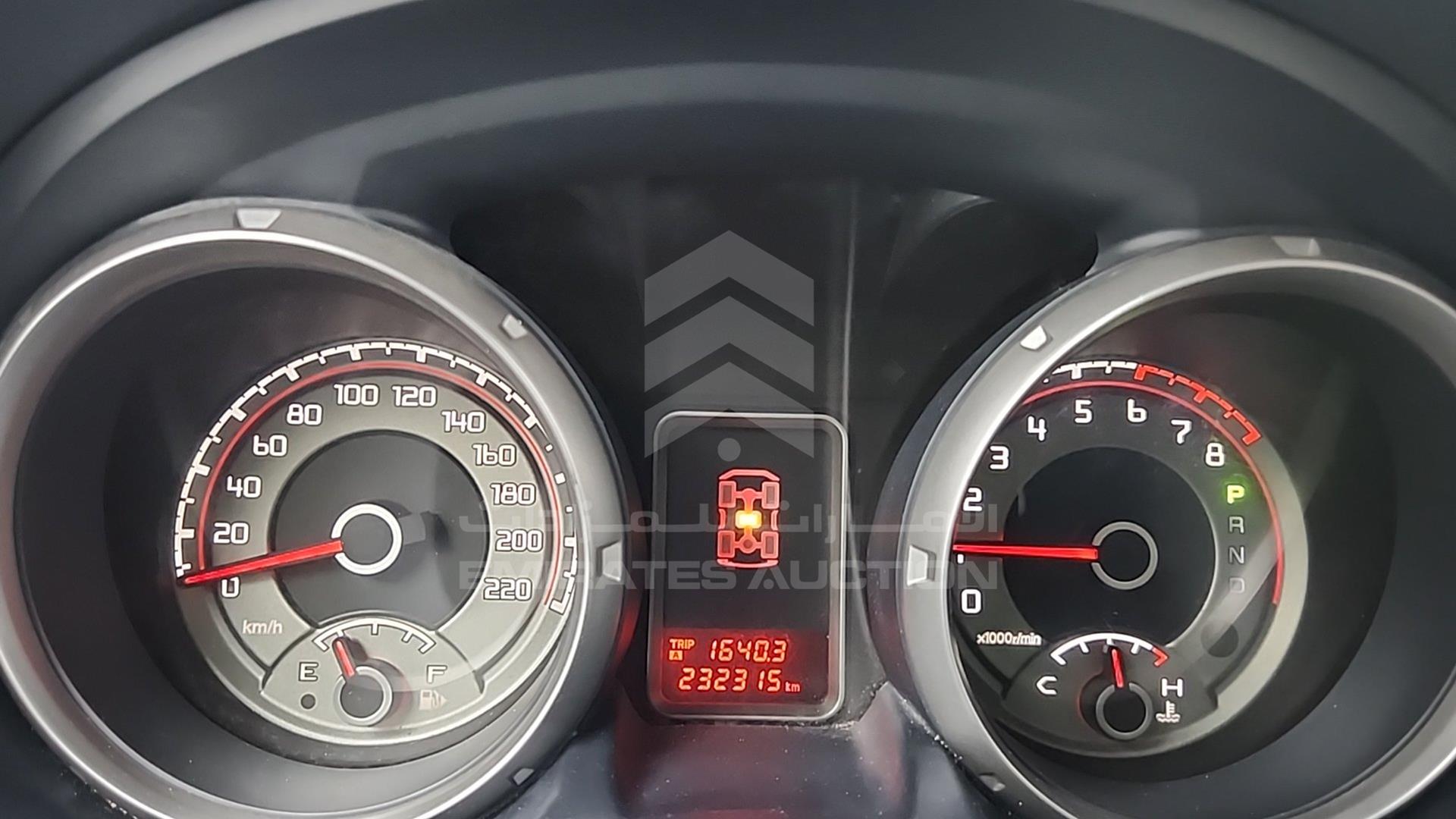 2014 MITSUBISHI PAJERO VIN: JMYLRV95WEJ708829
