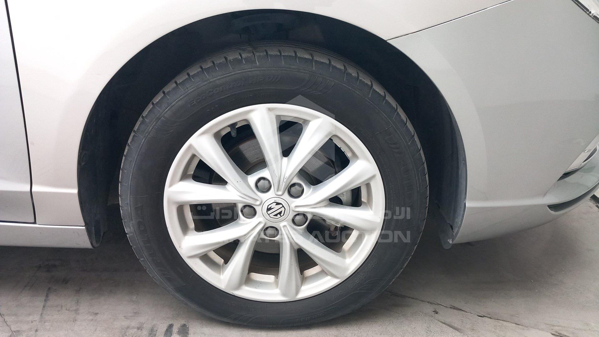 2022 MG MG 5 VIN: LSJA36E34NZ042450