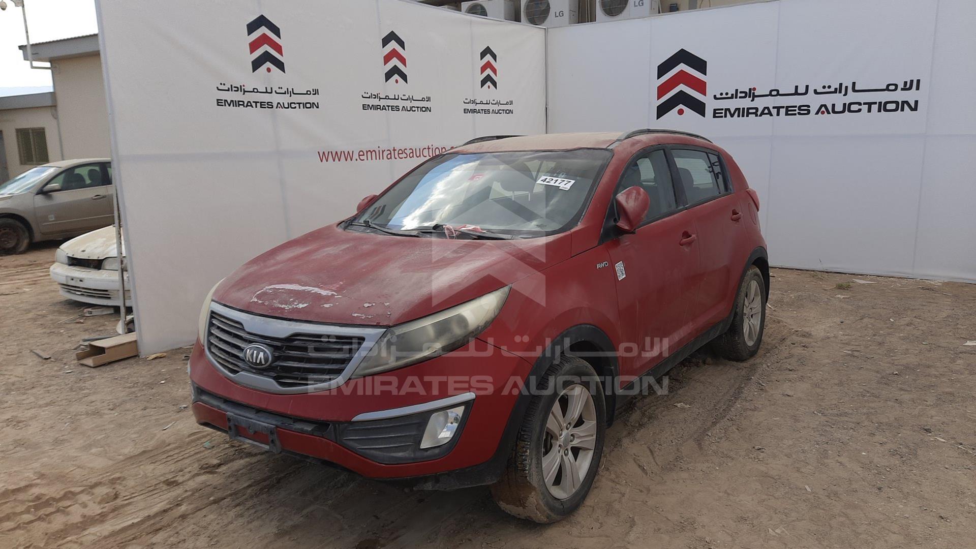 2014 KIA SPORTAGE VIN: KNAPB8129E7481403