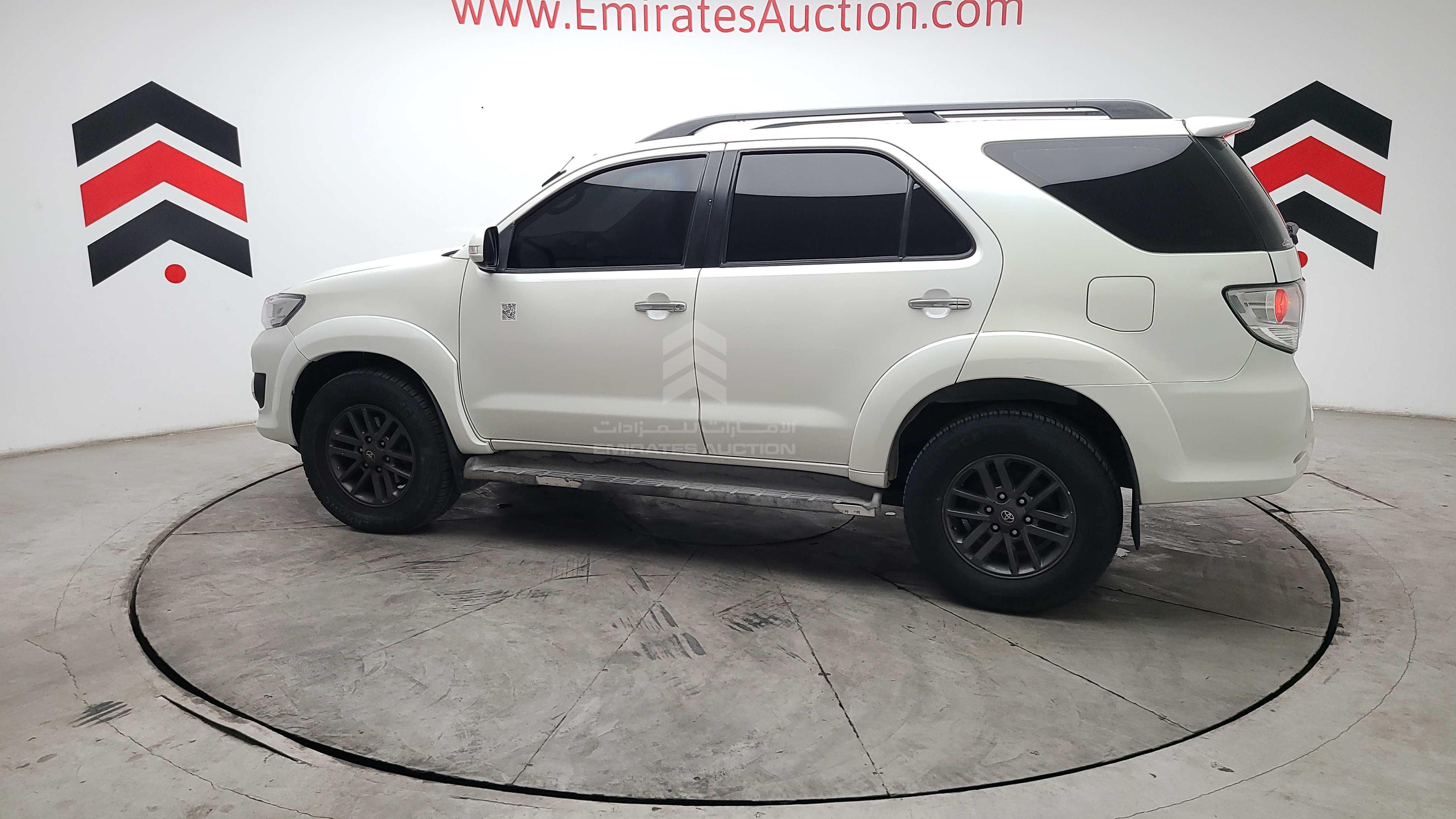 MHFYU59G9F7040120 - 2015 Toyota Fortuner - #460919