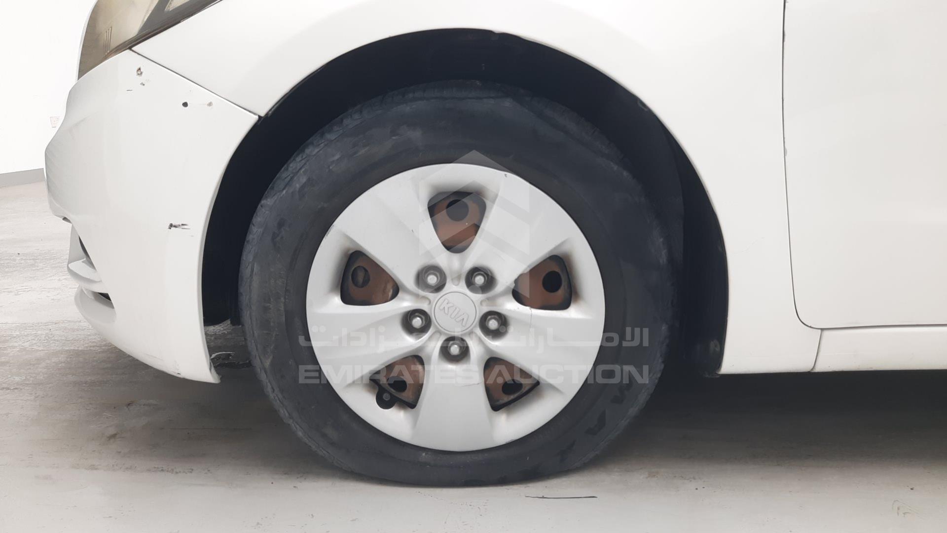2015 KIA CERATO VIN: KNAFJ4119F5890710