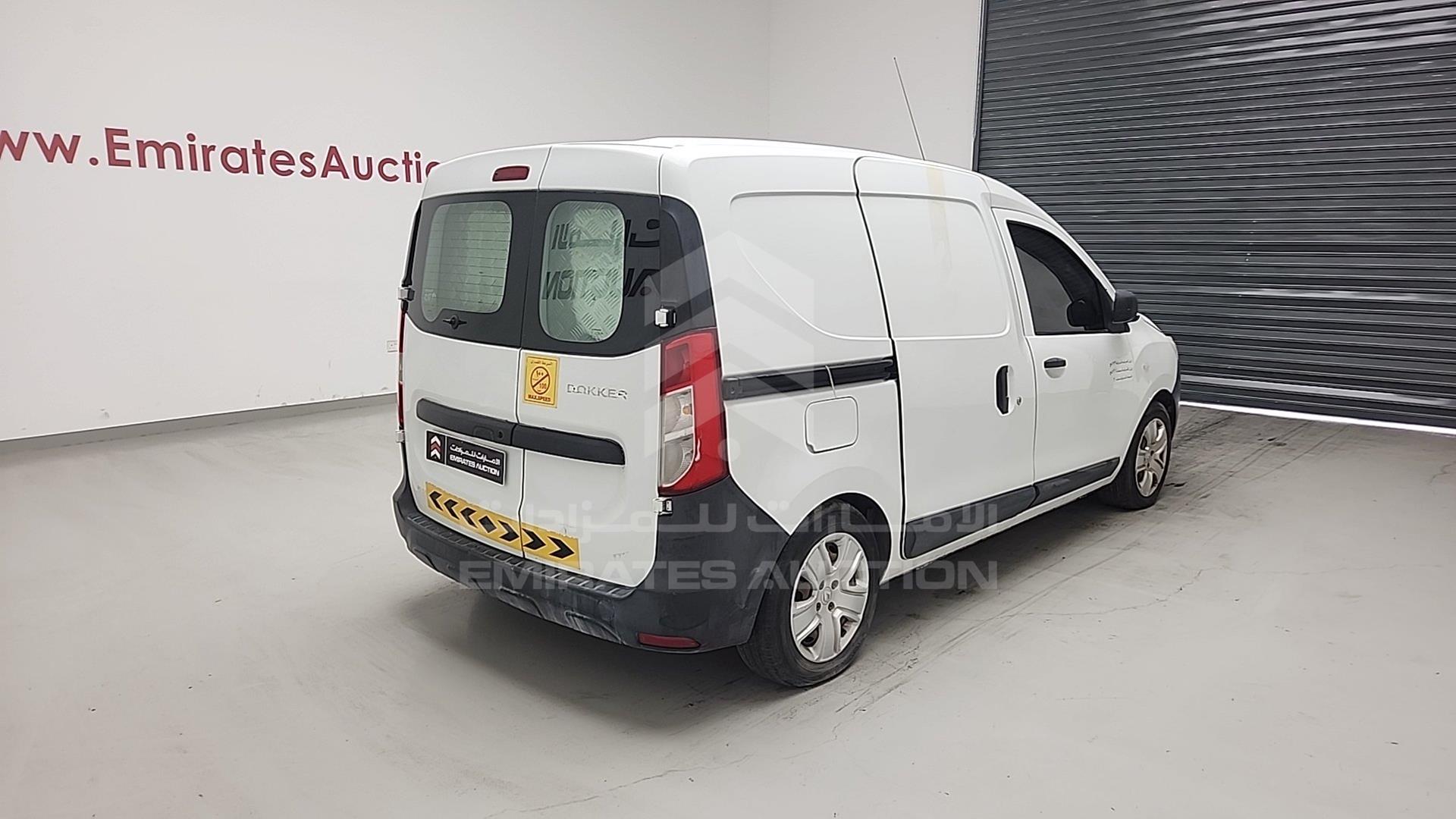 2018 RENAULT DOKKER VIN: VF18SRB42JG595166