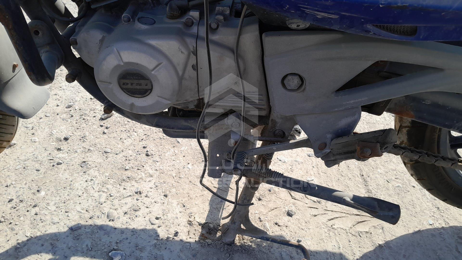 2015 BAJAJ 180 CC VIN: MD2A12DZ2FCD56265