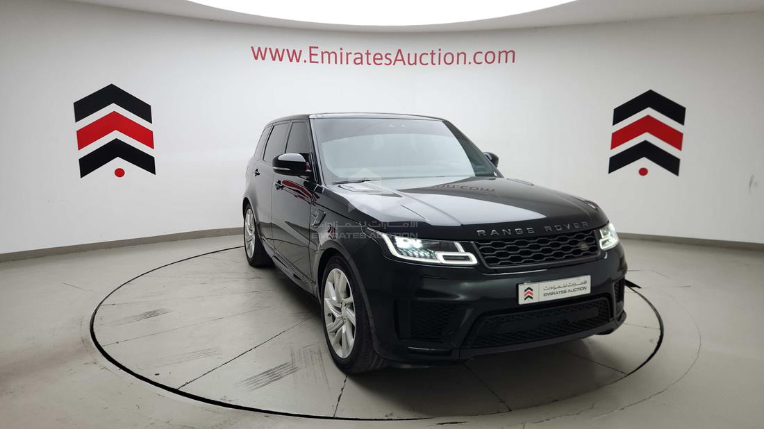 2019 Range Rover Sport — Front Right Angle — Photo 11