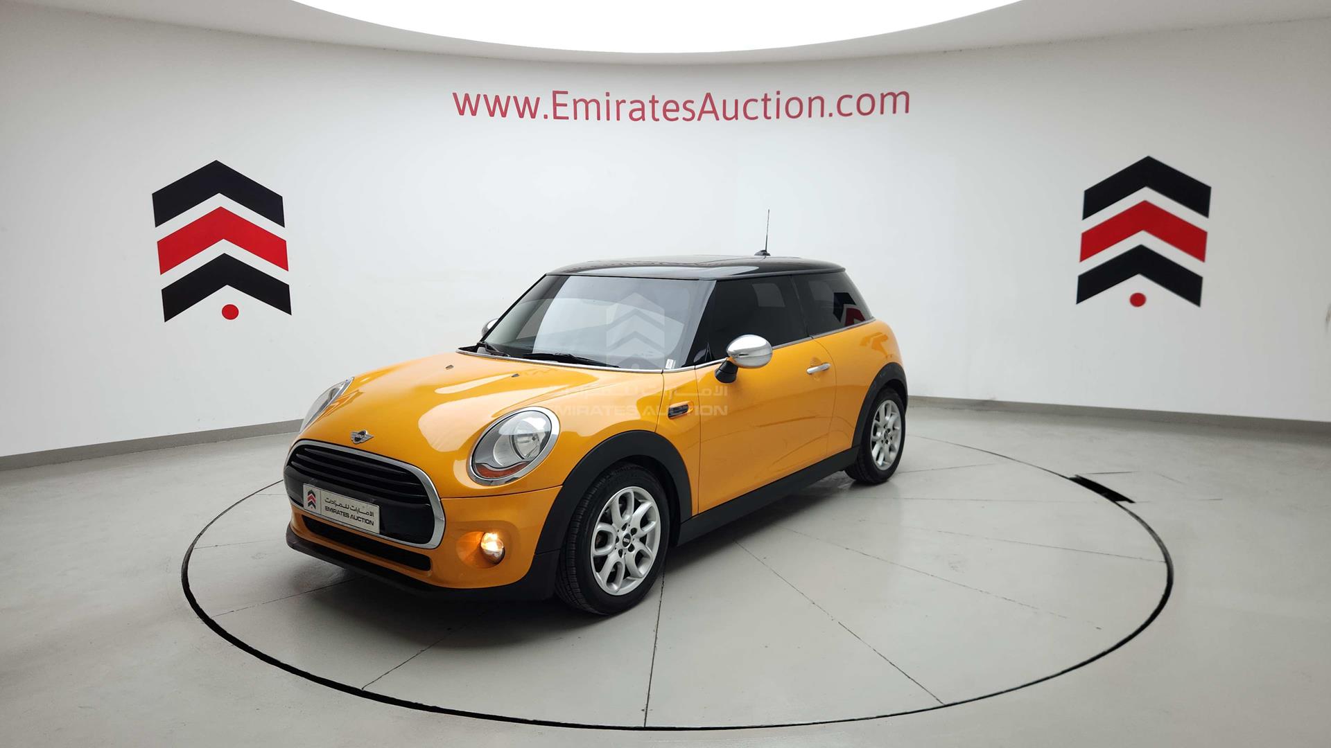 2016 MINI COOPER VIN: WMWXM5109G2A68567