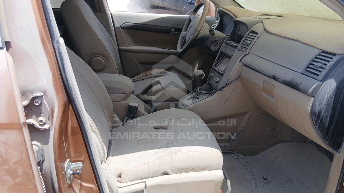 2008 Chevrolet Captiva — Front Right Passenger Seat View — Photo 23