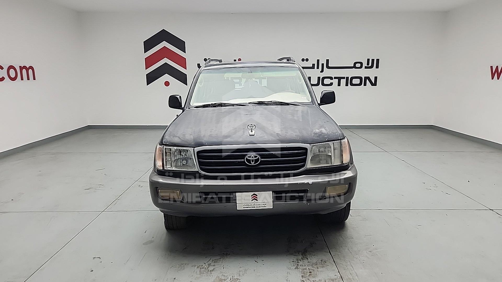 2001 TOYOTA LAND CRUISER VIN: JTEHT05J112007472