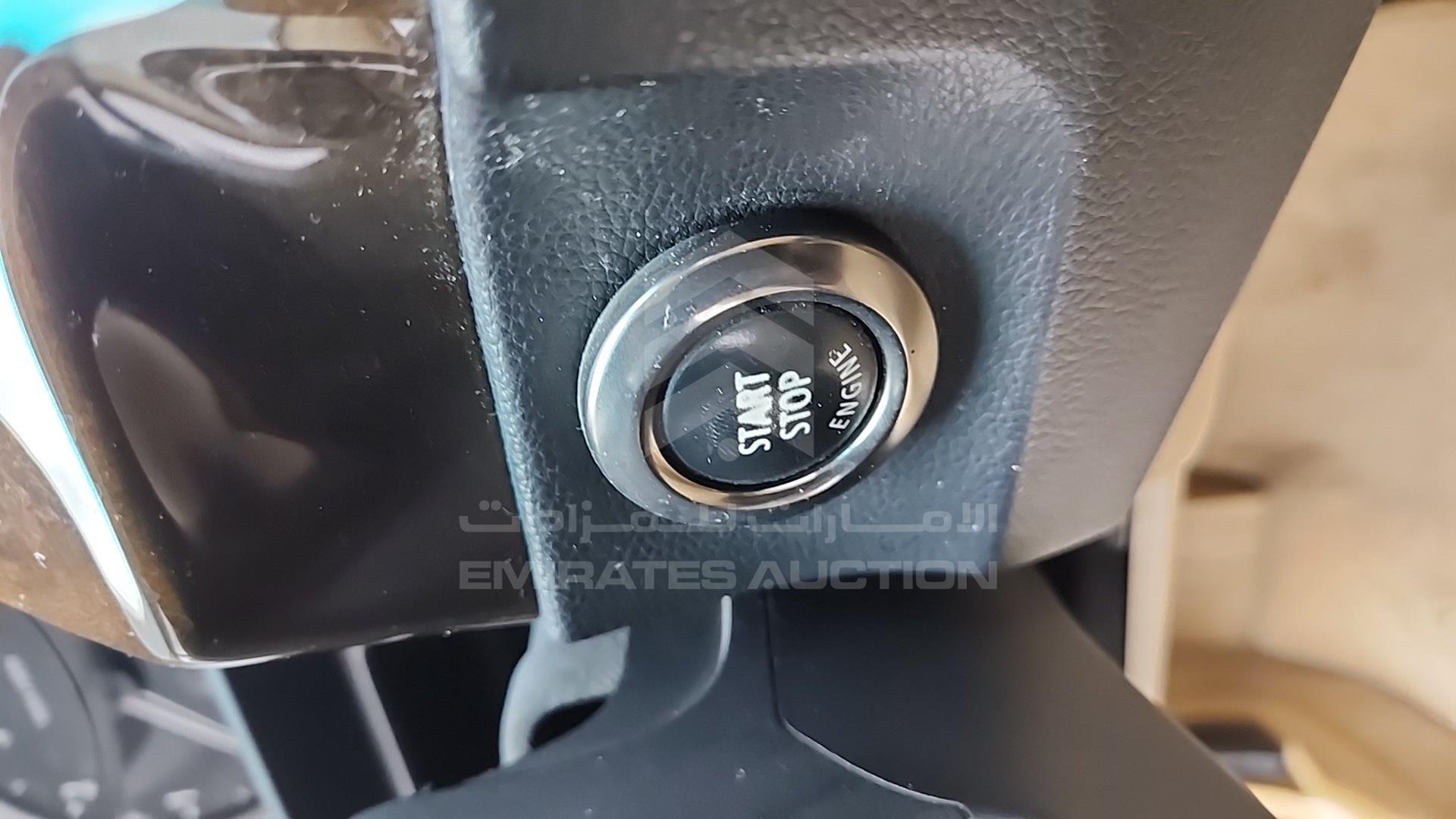 0 BMW 523I VIN: WBANE310X0B953095