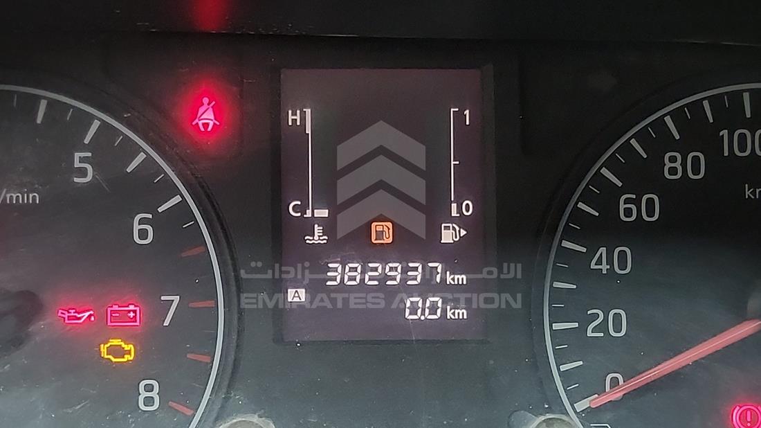 نيسان أورفان 2013 — قراءة العداد — صورة 1