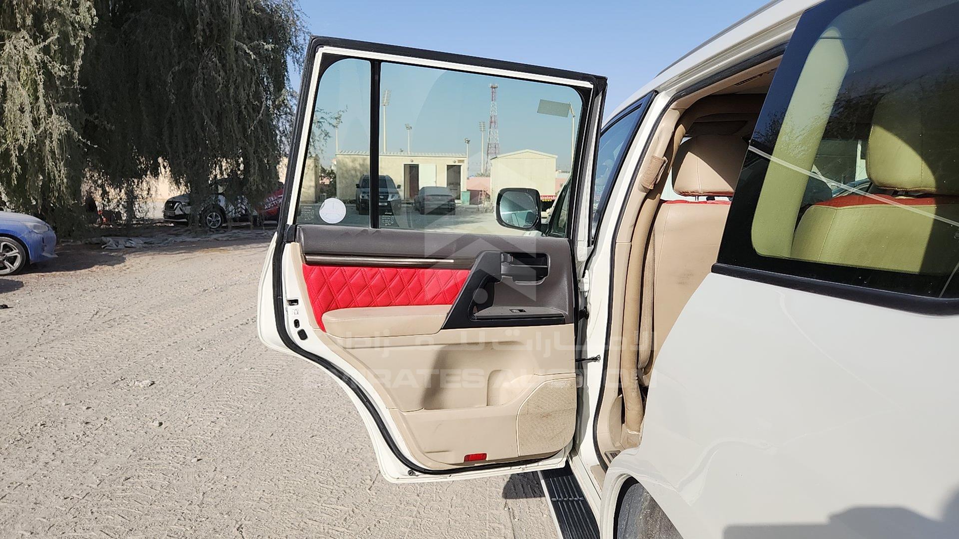 2020 TOYOTA LAND CRUISER VIN: JTMHU01J6L4193878