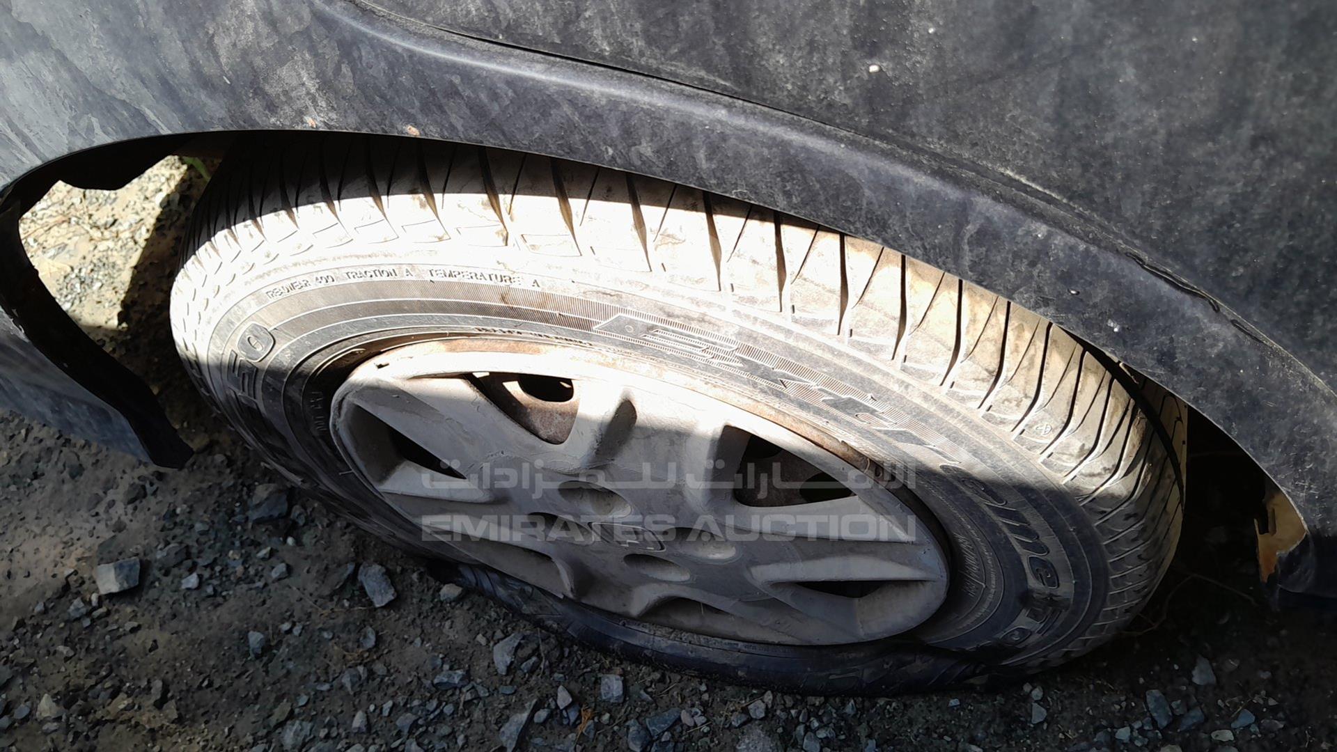 2005 HONDA CIVIC VIN: JHMES86245S400015
