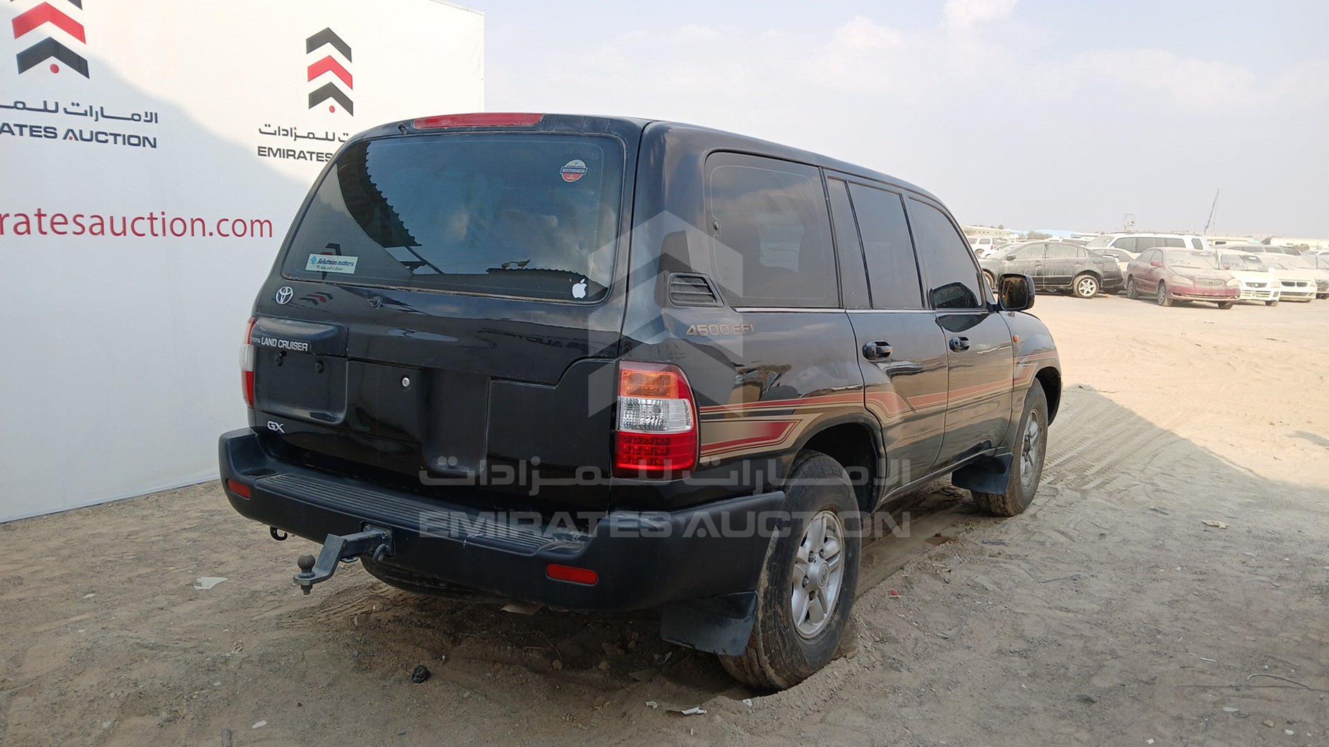 2005 TOYOTA LAND CRUISER VIN: JTEHJ09J755122002