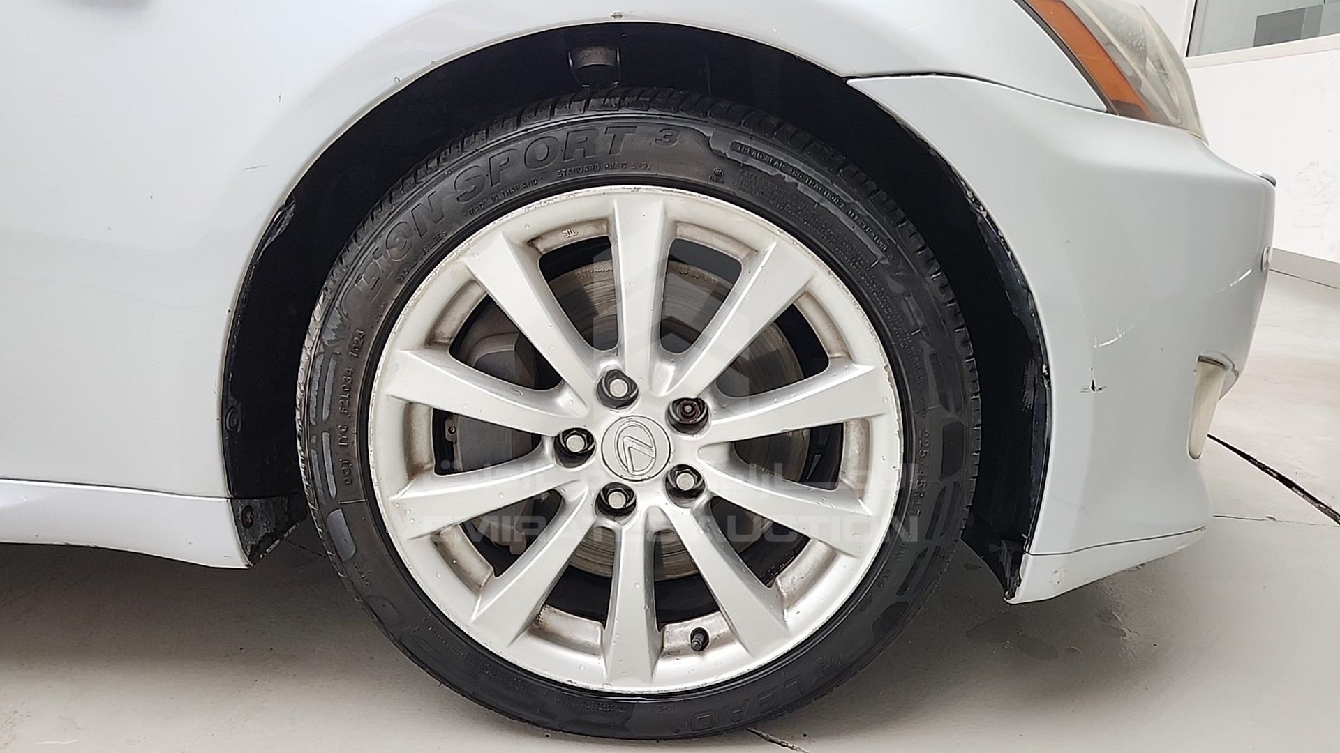 2008 LEXUS IS300 VIN: JTHBG262982013367