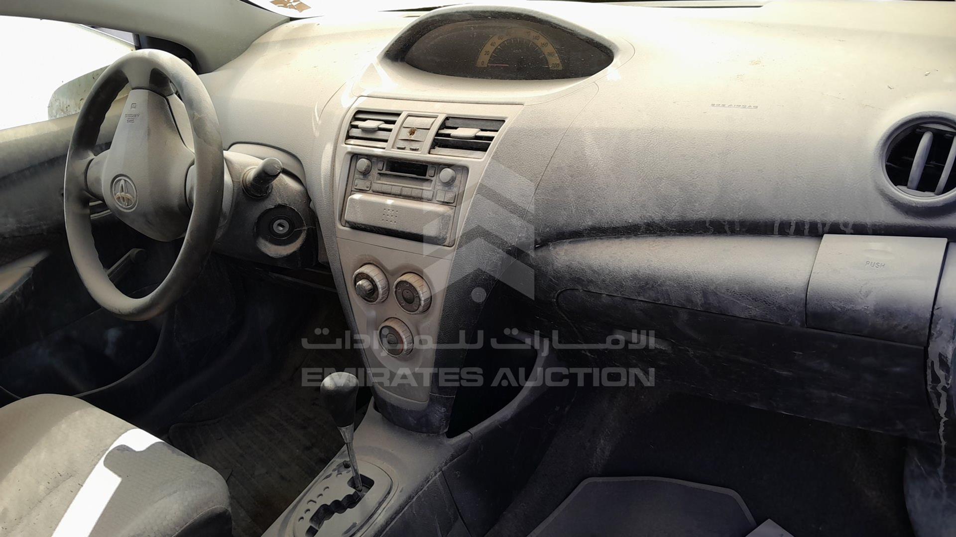 2008 TOYOTA YARIS VIN: JTDBW923581082140