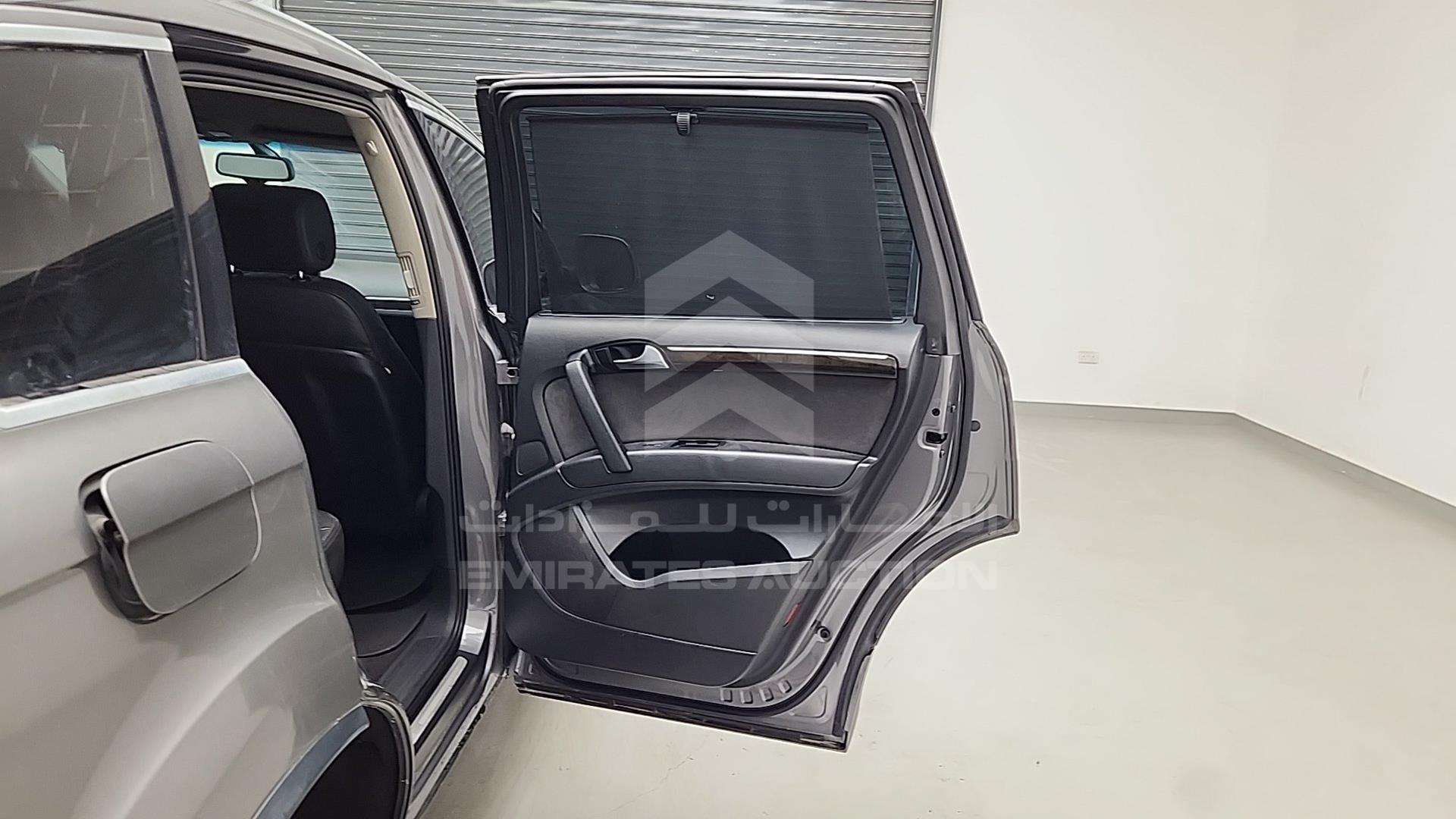 2012 AUDI Q7 VIN: WAUAGD4L1CD009179