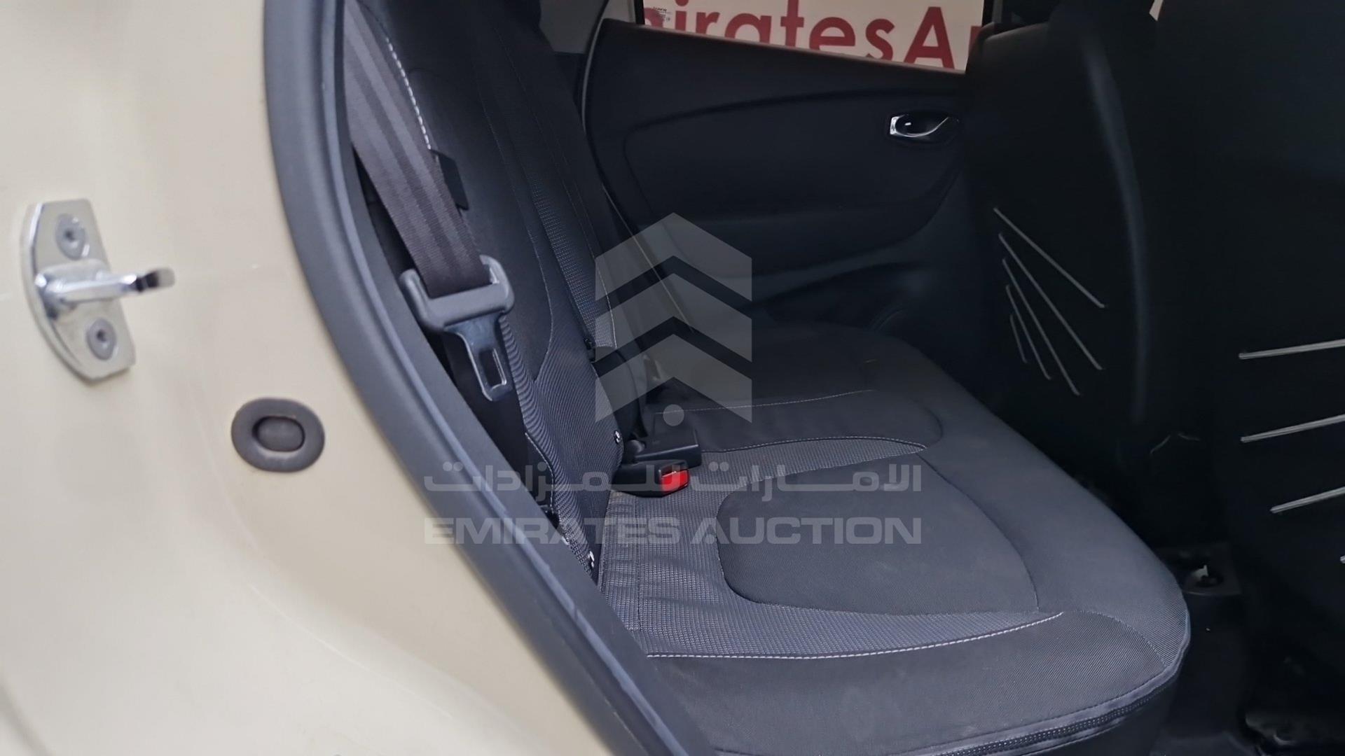 2017 RENAULT CAPTUR VIN: VF12RRJR0HW536373