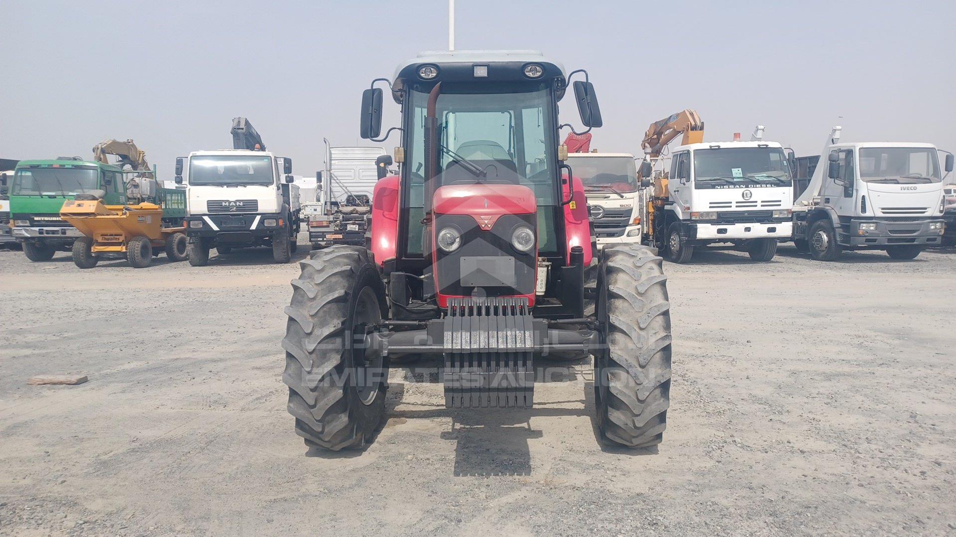 2018 MASSEY FERGUSON --- VIN: AGCM1204AF5231007