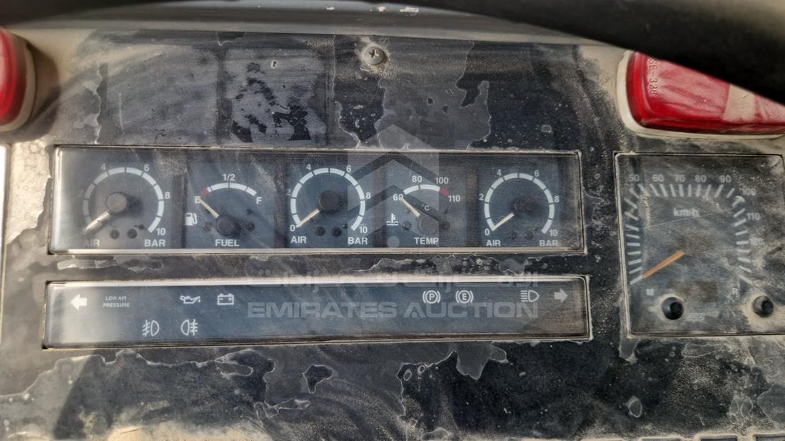 2009 Tata Bus — Speedometer & RPM Gauges — Photo 15