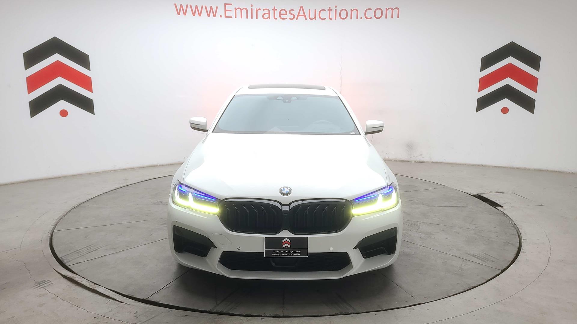 2018 BMW 530 VIN: WBAJA5105JG876579