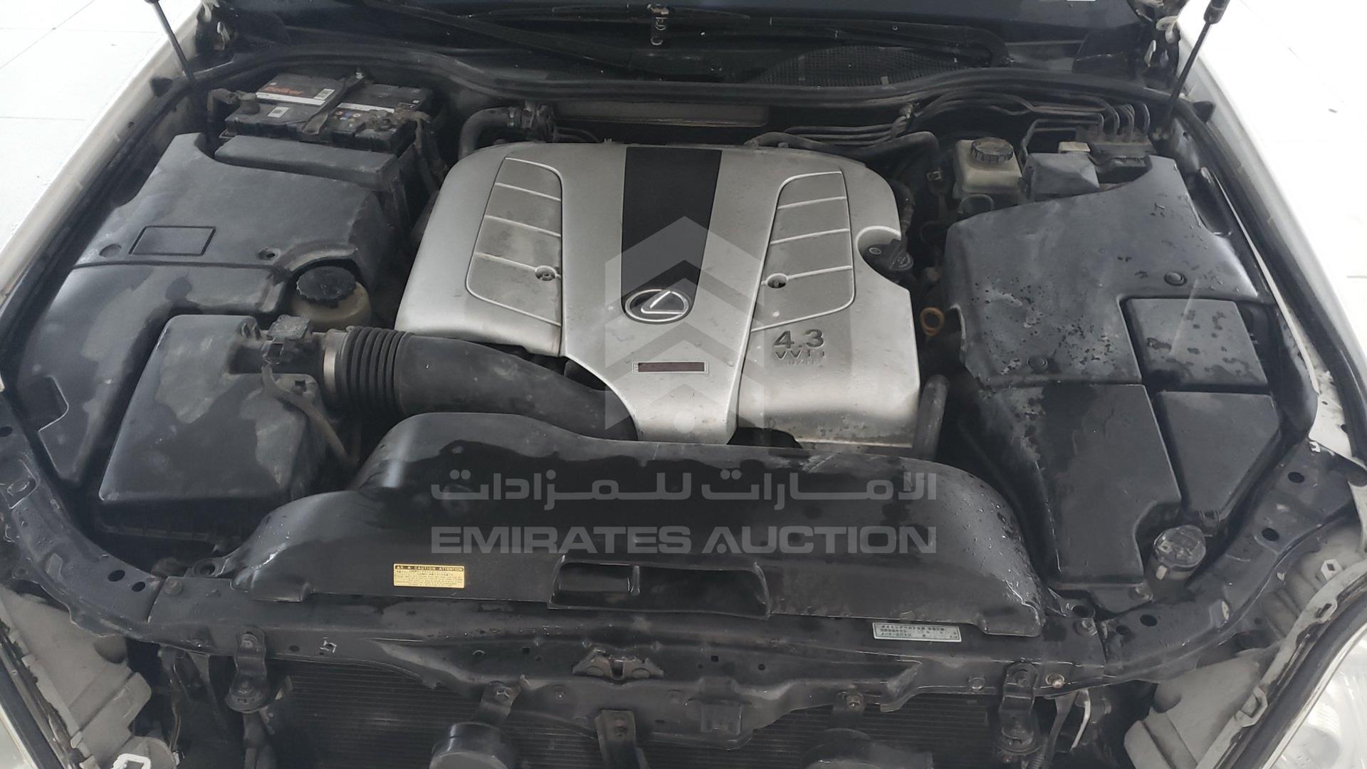 2005 LEXUS LS 430 VIN: JTHBN36F555003086