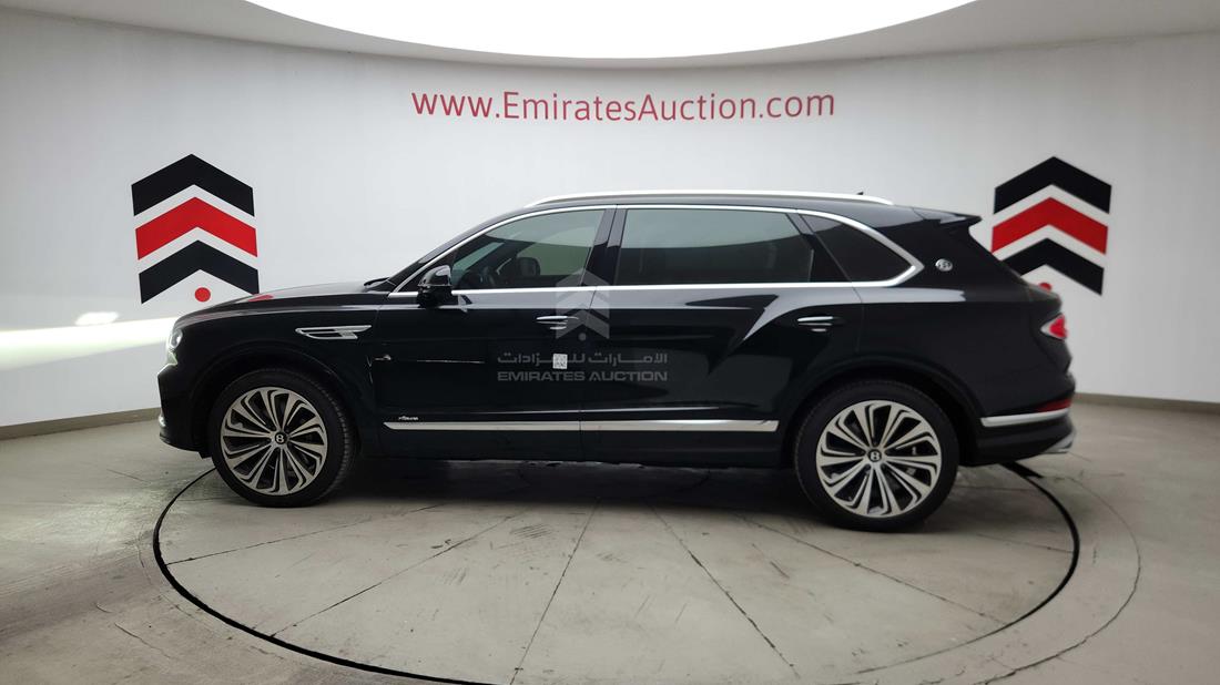2025 Bentley Bentayga — Left Full View — Photo 41