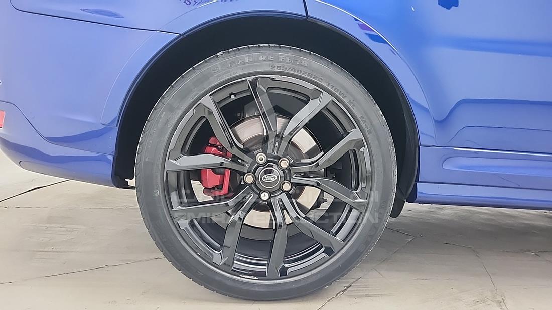 2022 Range Rover SVR — Rear Right Tyre — Photo 35
