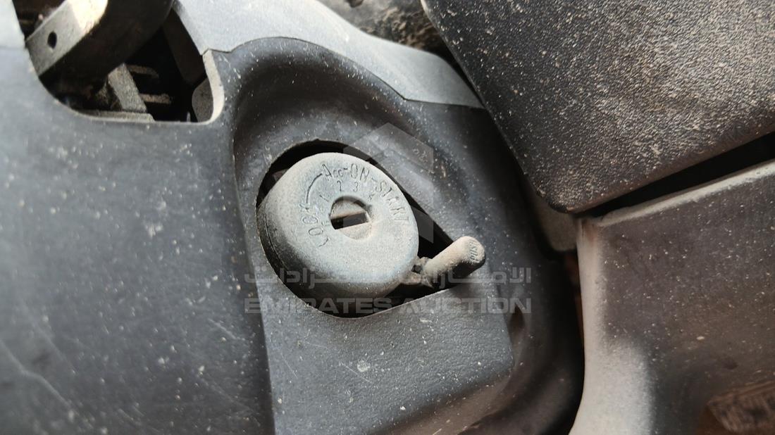 1999 Nissan Sunny — Keys — Photo 4