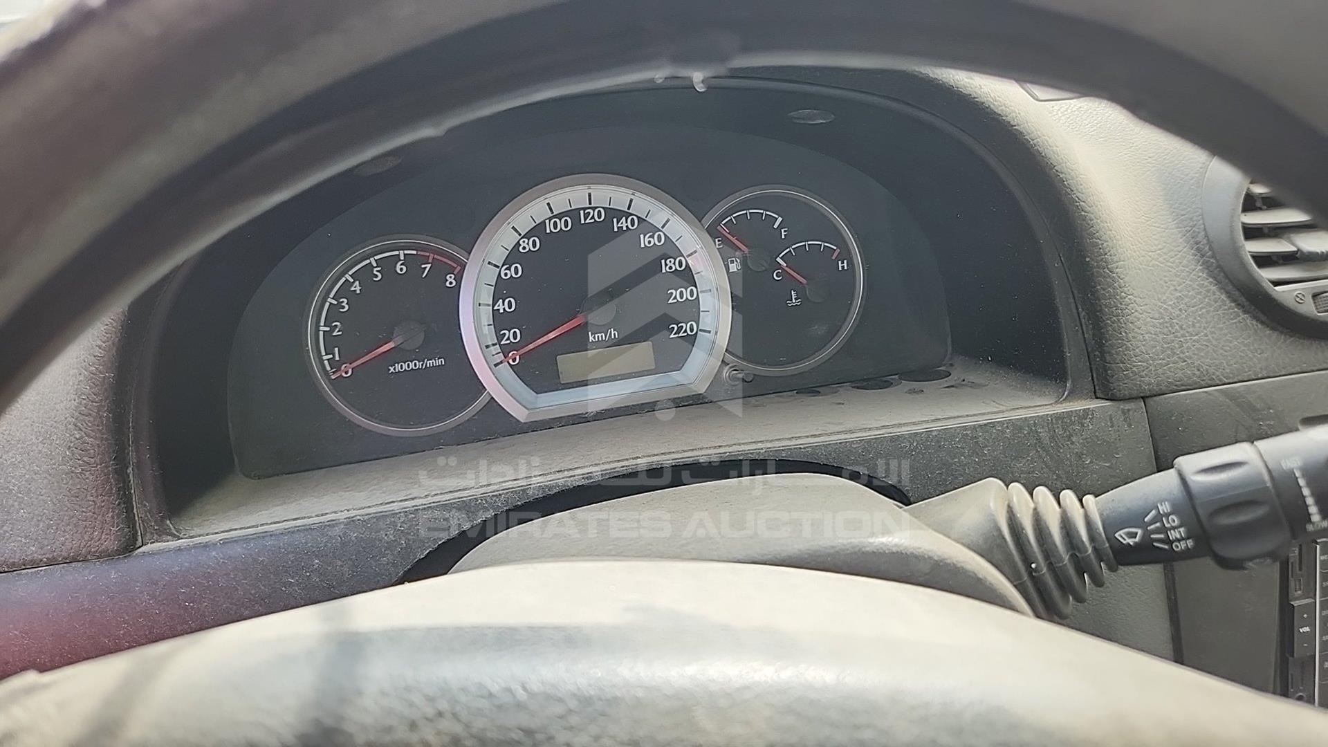 2009 CHEVROLET OPTRA VIN: KL1JJ82B09K073263
