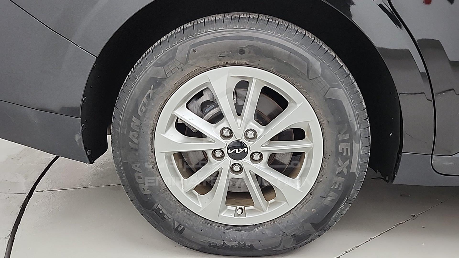 2022 KIA CARNIVAL VIN: KNDNB4H32N6132221