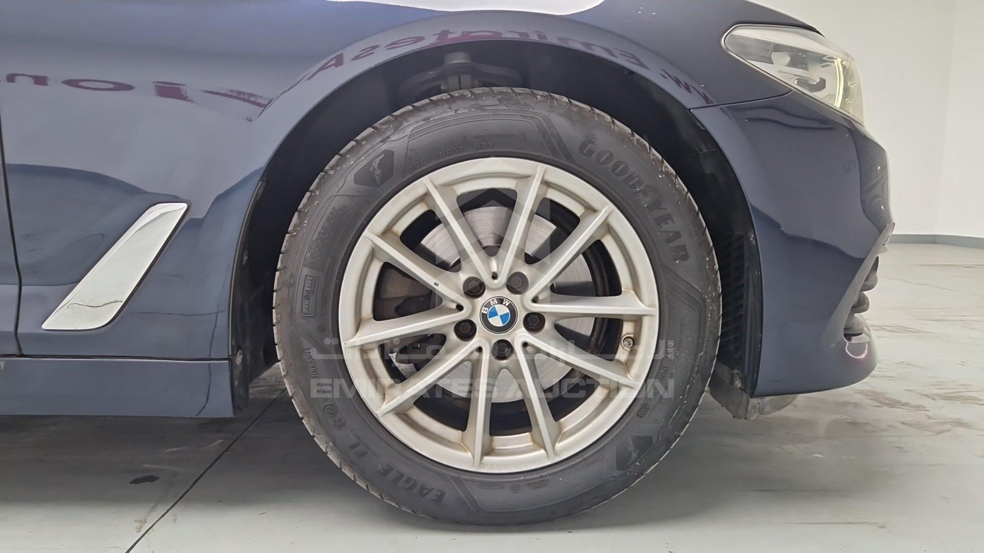 2020 BMW 520 I VIN: WBAJT1A02LCE33905