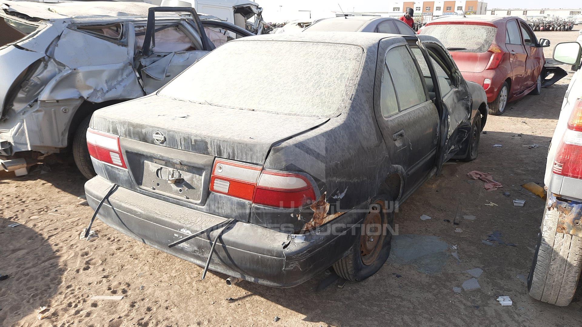 0 NISSAN SUNNY VIN: JN1BDAB14Z0327820