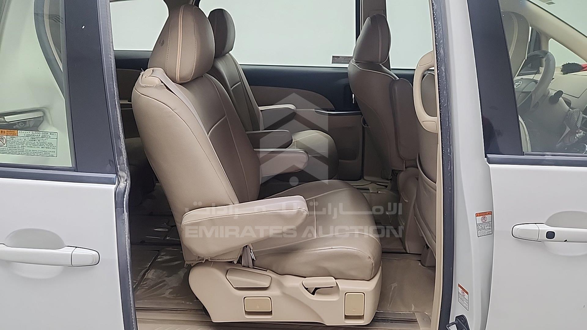 2015 TOYOTA PREVIA VIN: JTNGE52MXFA049086