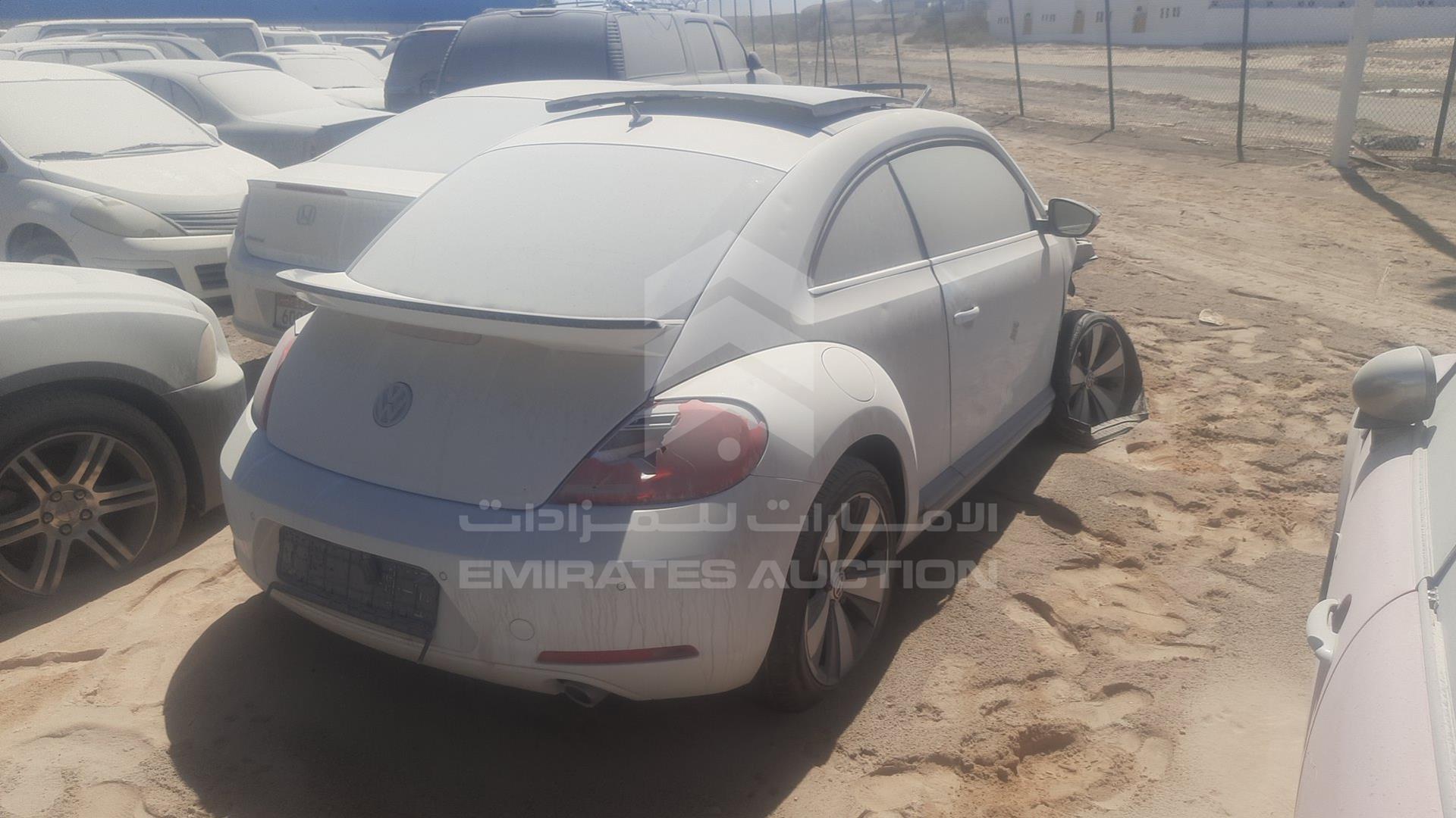 2015 VOLKSWAGEN BEETLE VIN: WVWBF6ATXFM600075