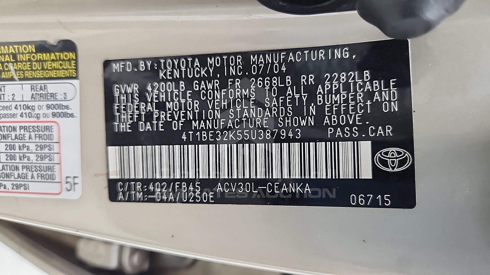 2005 TOYOTA CAMRY VIN: 4T1BE32K55U387943