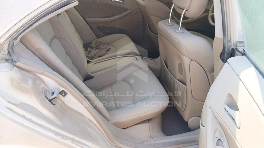 مرسيدس CL 550 2005 — زاوية الراكب الخلفي اليمنى — صورة 20