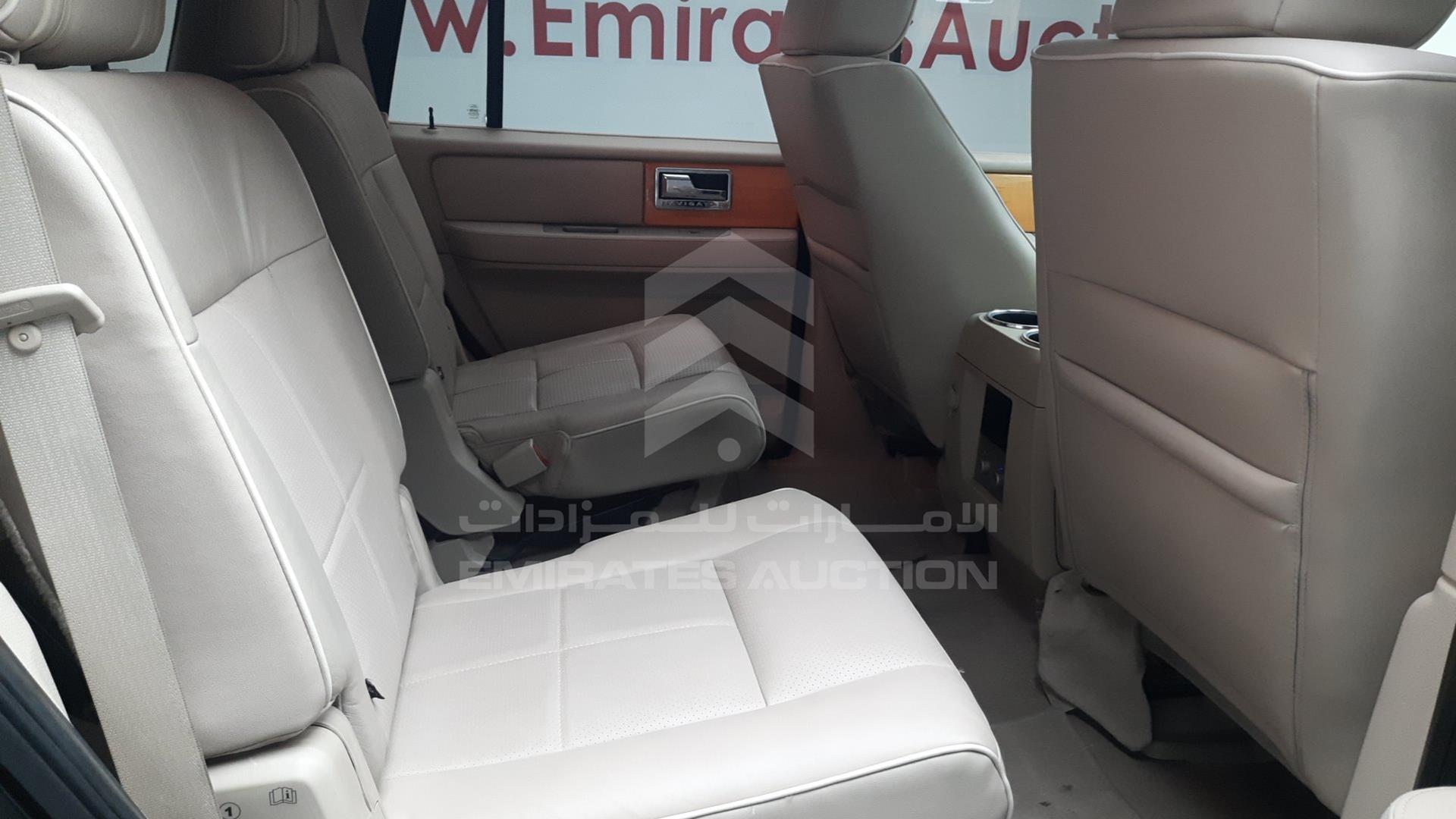 2007 LINCOLN NAVIGATOR VIN: 5LMFU28527LJ23911