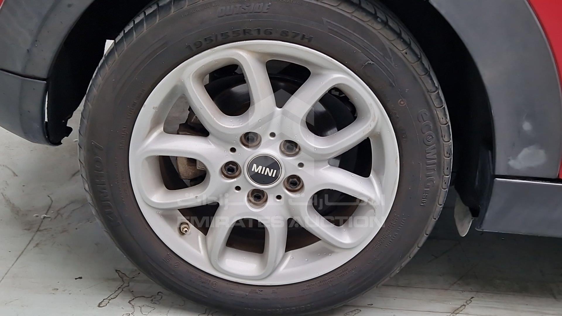 2019 MINI COOPER VIN: WMWXU7A09KTM90284