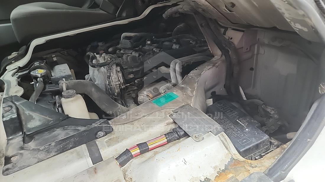 2018 Nissan Urvan — Engine Bay — Photo 21